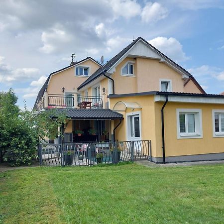 Penzion Slunce Česká Lípa 外观 照片
